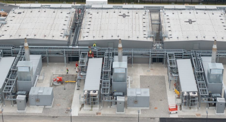 Ein Bild, das draußen, Bautechnik, Kompositmaterial, Gebäude enthält. KI-generierte Inhalte können fehlerhaft sein.