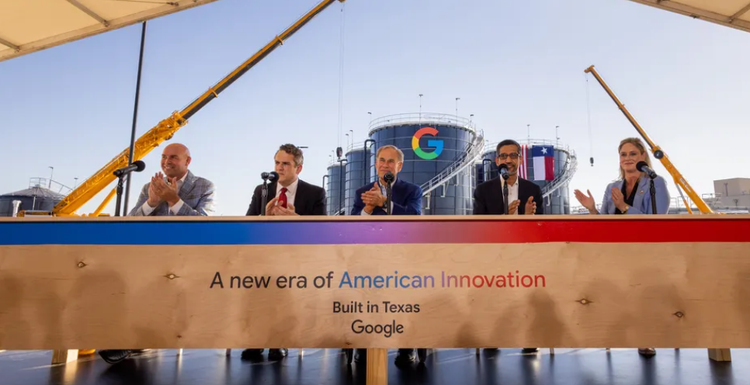 Ein Bild, das Himmel, Mann, Boot, Menschen enthält. KI-generierte Inhalte können fehlerhaft sein.