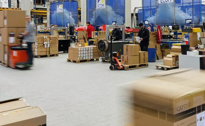 Ecom vertreibt Zotac