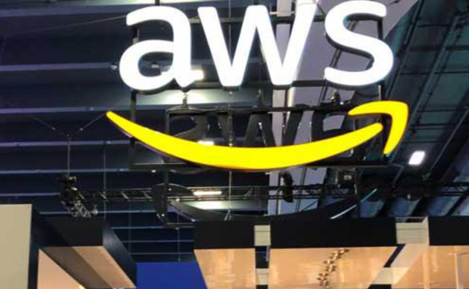 AWS bestätigt Streichung Hunderter von Stellen weltweit