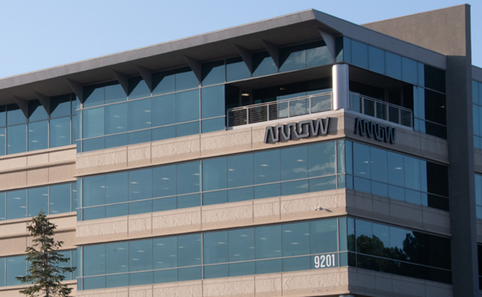 Arrow erhält erneut exklusive Vertriebsrechte von Broadcom – dieses Mal für VMware CloudHealth